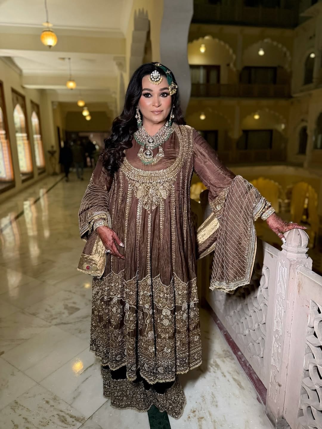Post 7 by Anushka Miglani | Certified Makeup Artist on Instagram (image)