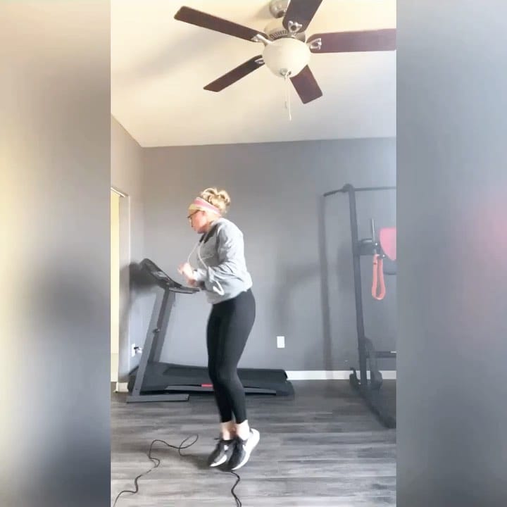 Post 7 by CHELSEA KELLEY F!TN€SS ツ on Instagram (video)