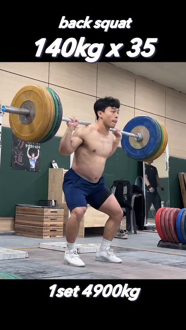 Post 2 by 이상연 Lee sang yeon on Instagram (video)