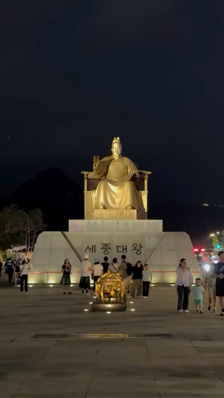 Post 8 by Shelley | Korea Travel Tips for Seoul & Beyond on Instagram (video)