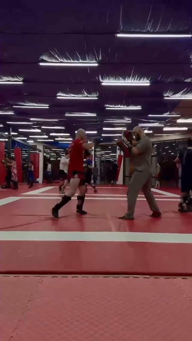 Post 7 by 🔹Пᴏᴄʍᴏᴛᴩи ʙ Sᴛᴏriᴇs инᴛᴇᴩᴇᴄнᴏᴇ ᴛᴀʍ⤴️ on Instagram (video)