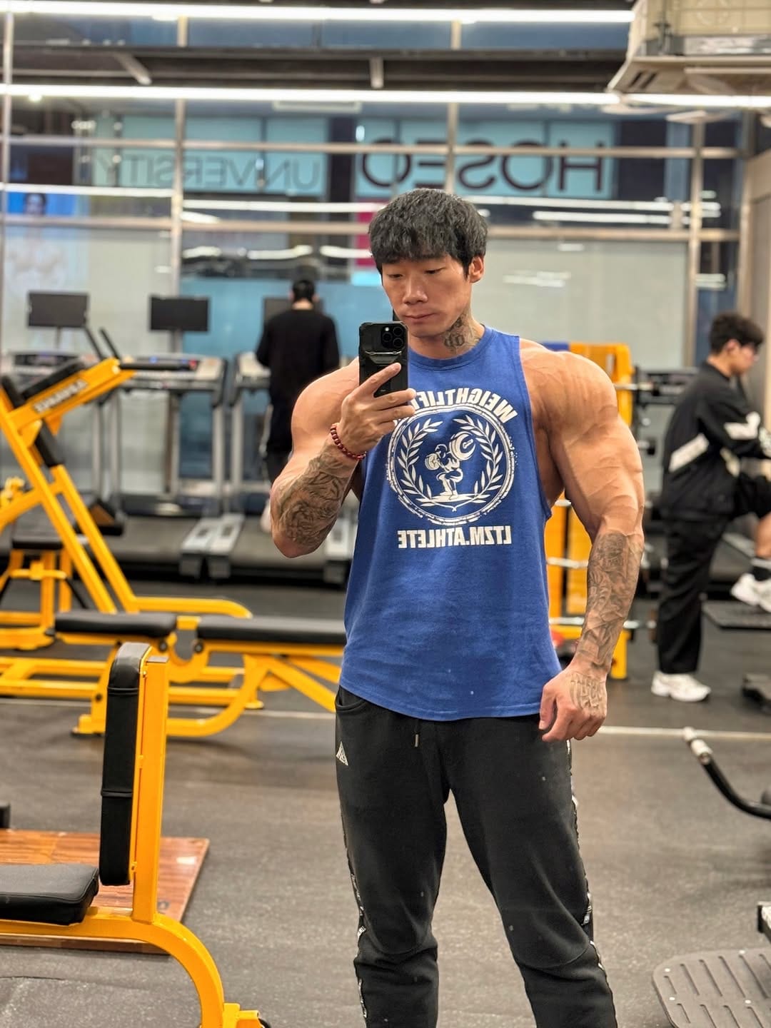 Post 1 by 천안아산역 헬스장 머슬에이치짐 대표 김호현 on Instagram (image)