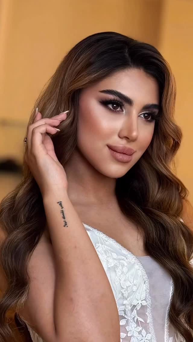 Post 9 by شقایق میکاپ آرتیست Shaghayegh makeup on Instagram (video)