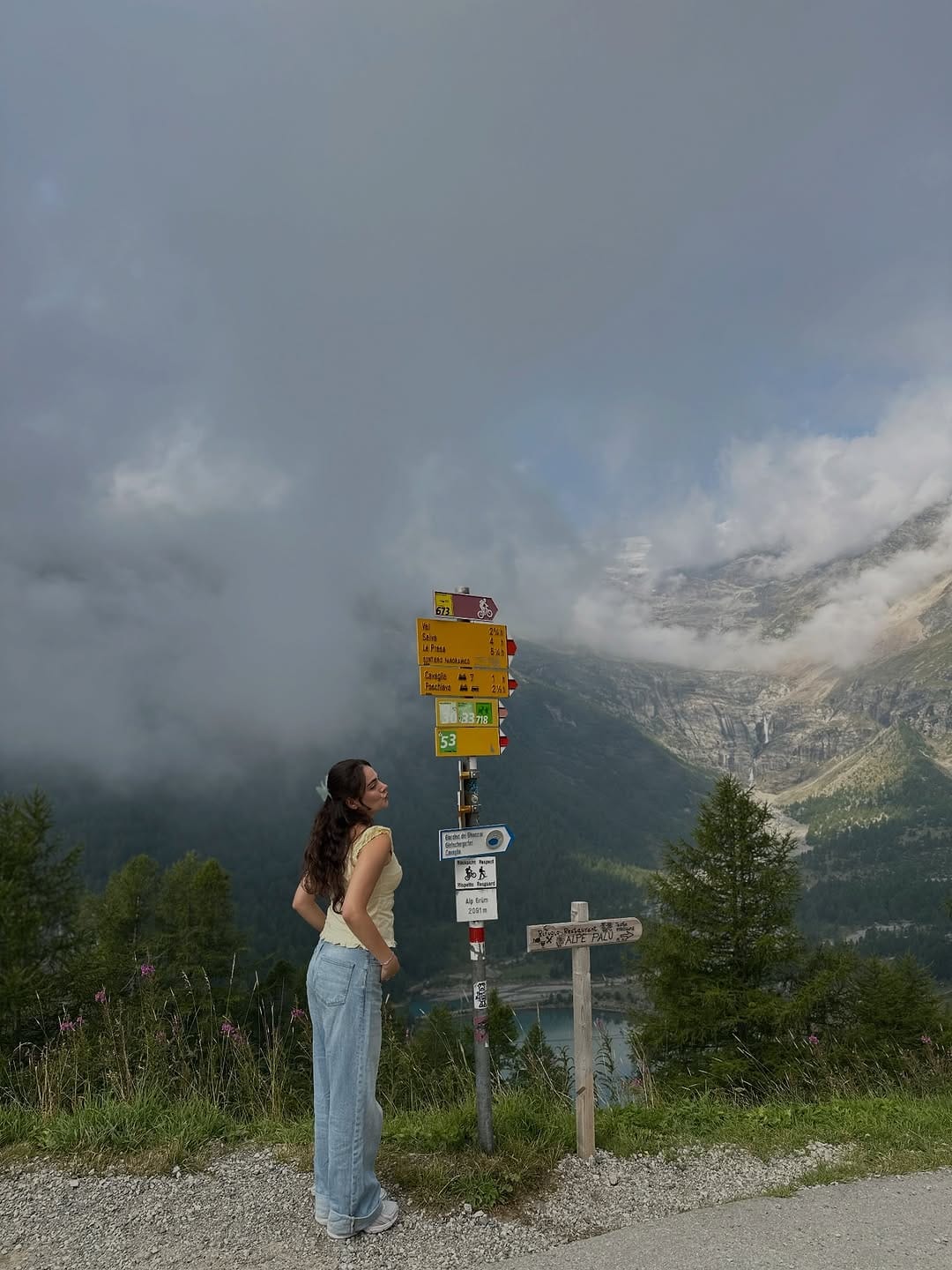 Post 2 by Gizem Zeval on Instagram (carousel)