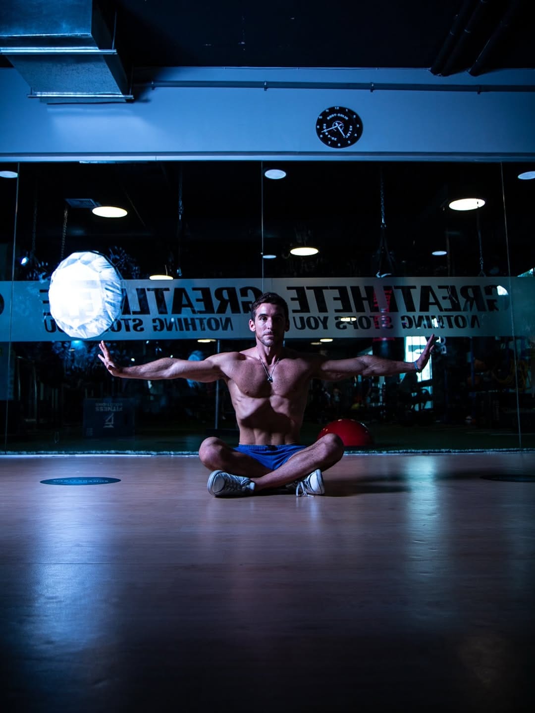Post 4 by Jóse Domingo ॐ on Instagram (image)