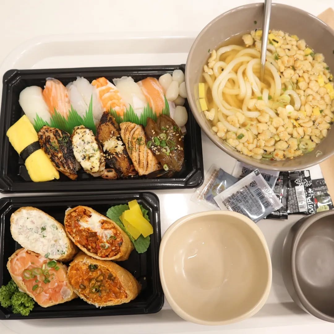 Post 6 by 대구맛집 부산맛집 경주맛집 대전맛집 여수맛집 경북맛집 등 ♡먹팔♡여행♡ on Instagram (carousel)