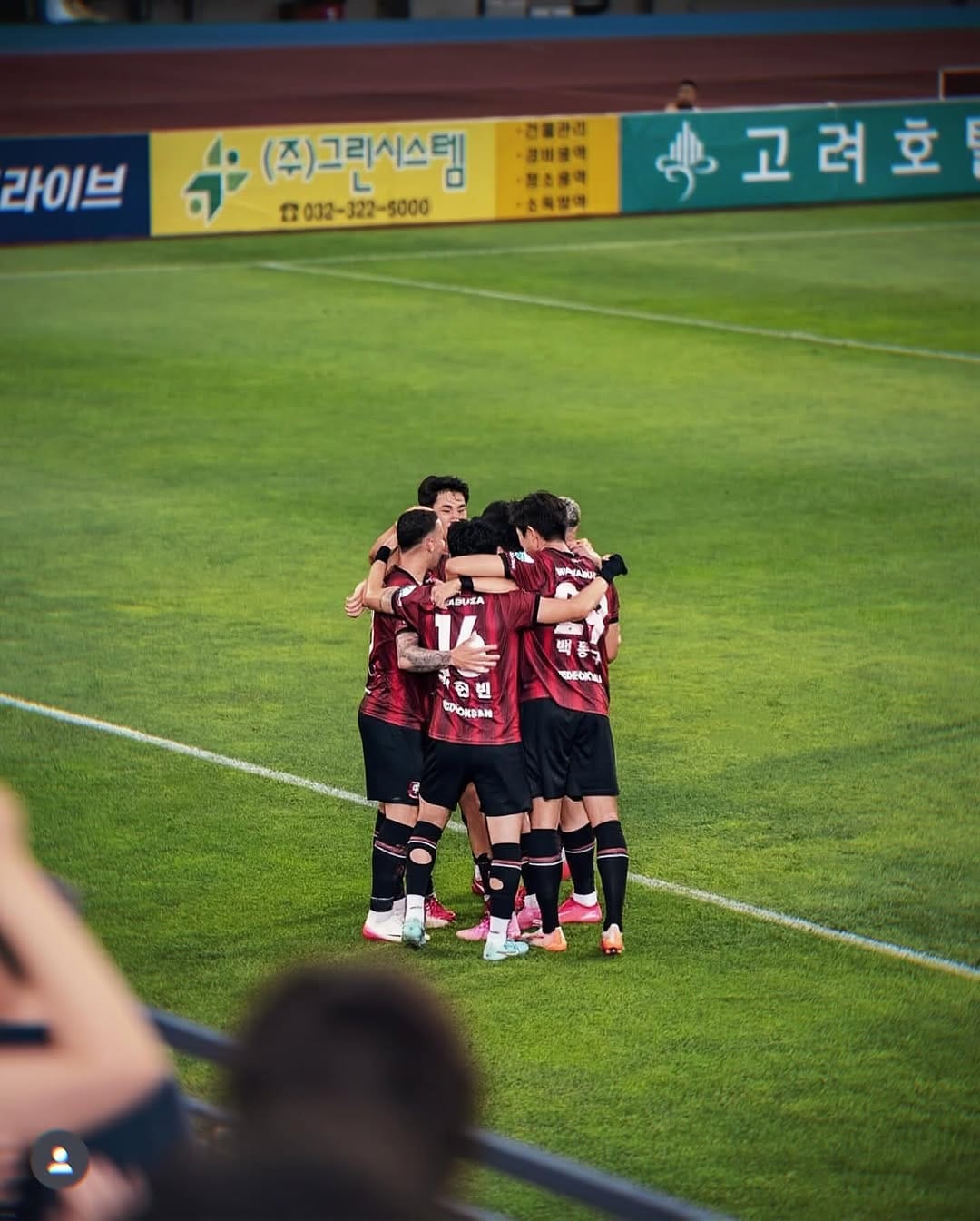 Post 10 by KAZU / 카즈 🇯🇵 on Instagram (carousel)