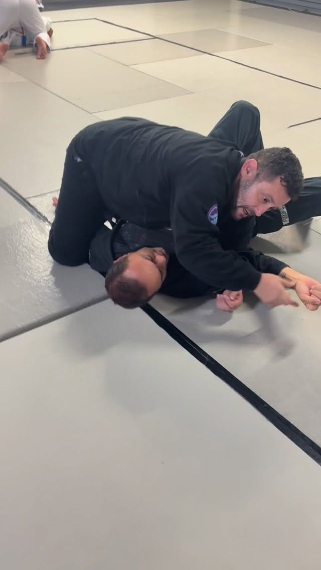 Post 4 by Crispim Bjj on Instagram (video)