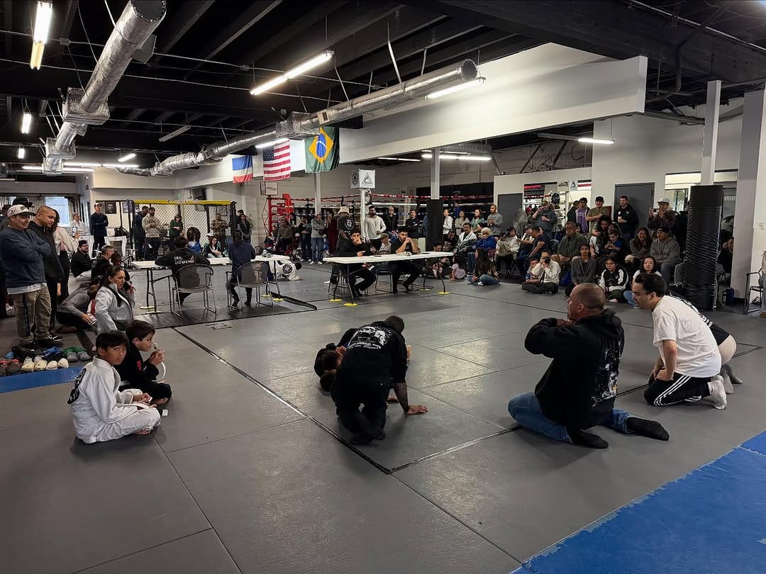Post 7 by Crispim Bjj on Instagram (carousel)