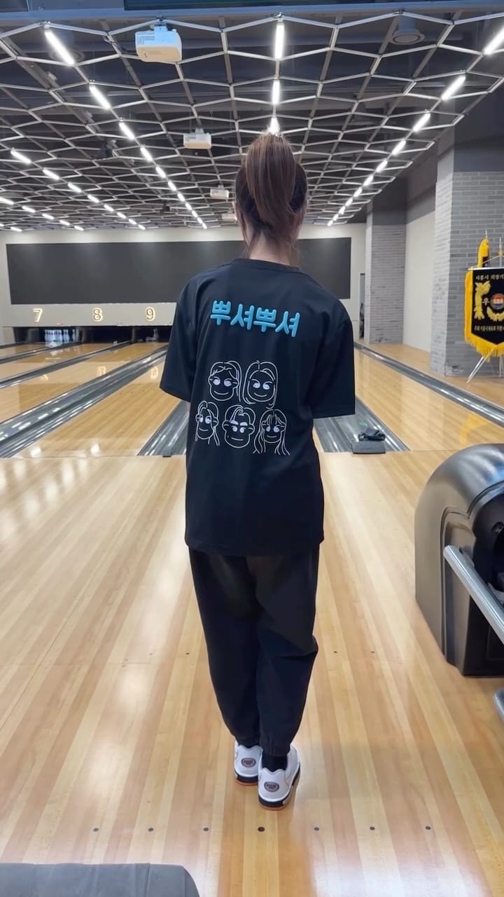 Post 3 by 황문정 on Instagram (video)