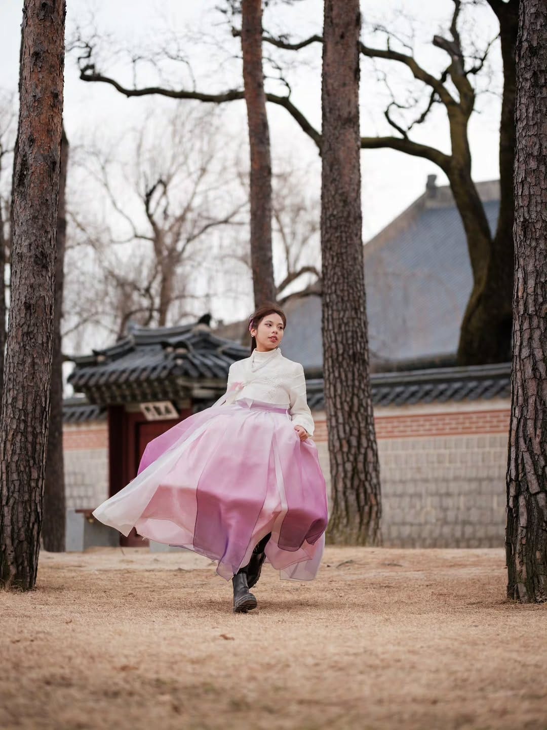 Post 3 by PIXEOUL 🇰🇷 Seoul Photographer Videographer on Instagram (carousel)