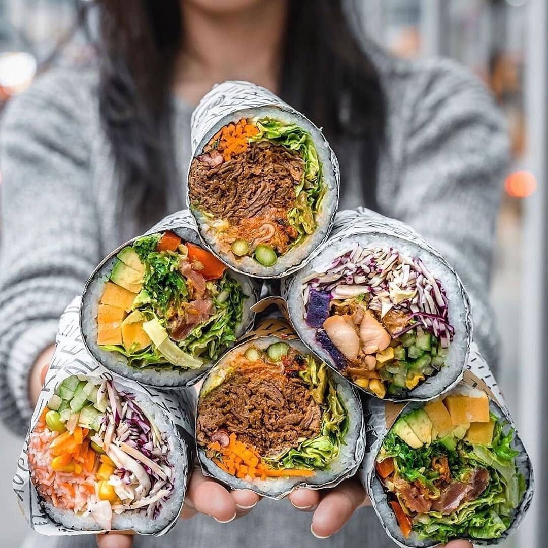 Post 9 by Toronto LookBook Magazine on Instagram (image)