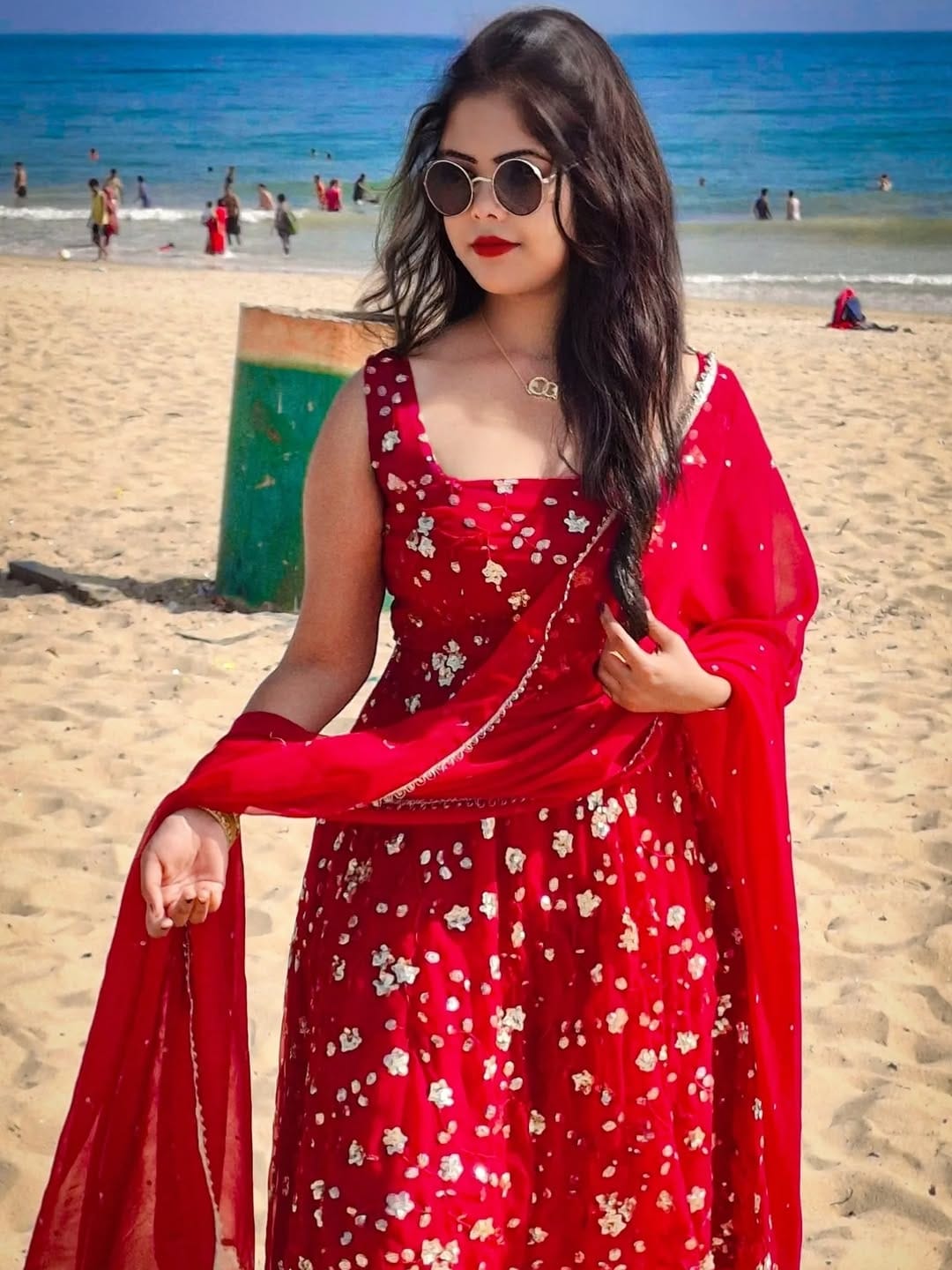 Post 4 by Monisha Mondal(riya) on Instagram (carousel)