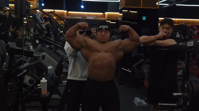Post 4 by 최단백 [IFBB PRO 서울대입구헬스PT/관악구PT] on Instagram (video)