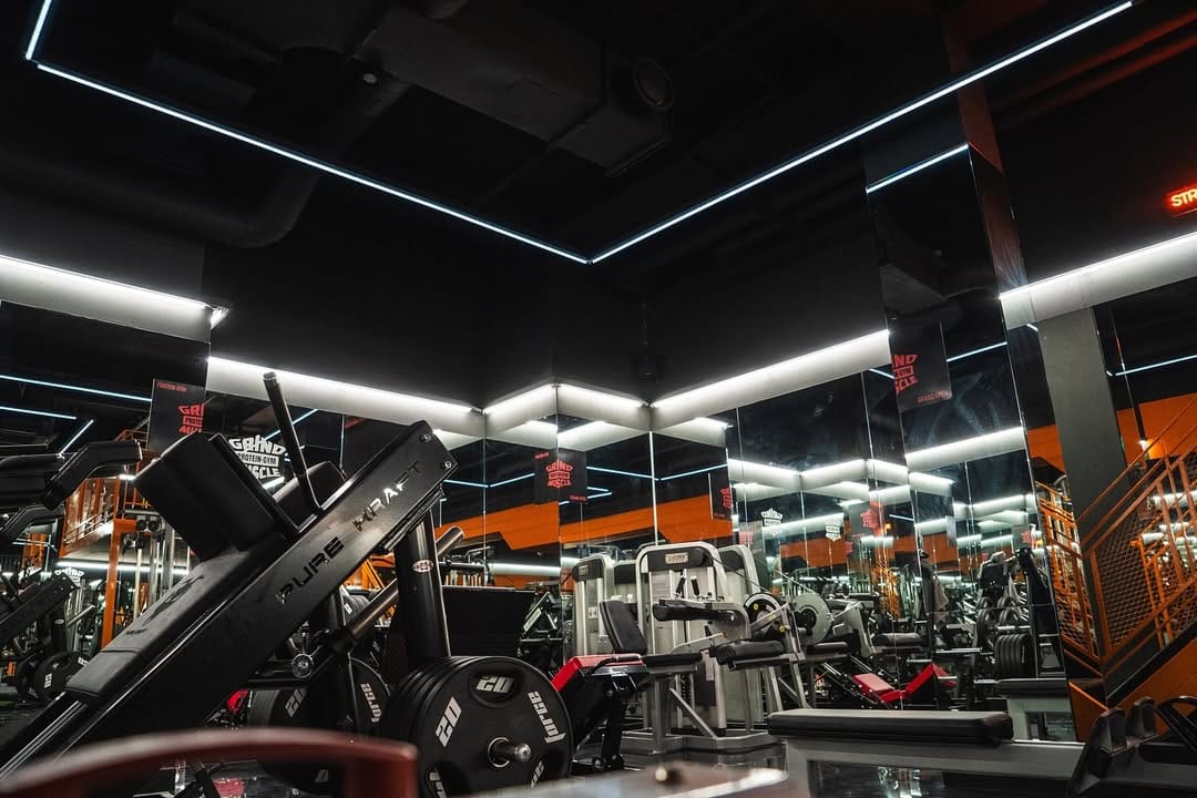 Post 10 by 최단백 [IFBB PRO 서울대입구헬스PT/관악구PT] on Instagram (carousel)