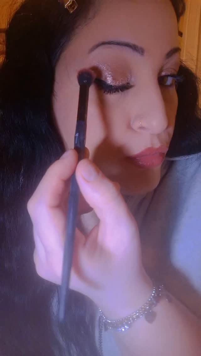 Post 10 by Rosy Greco on Instagram (video)