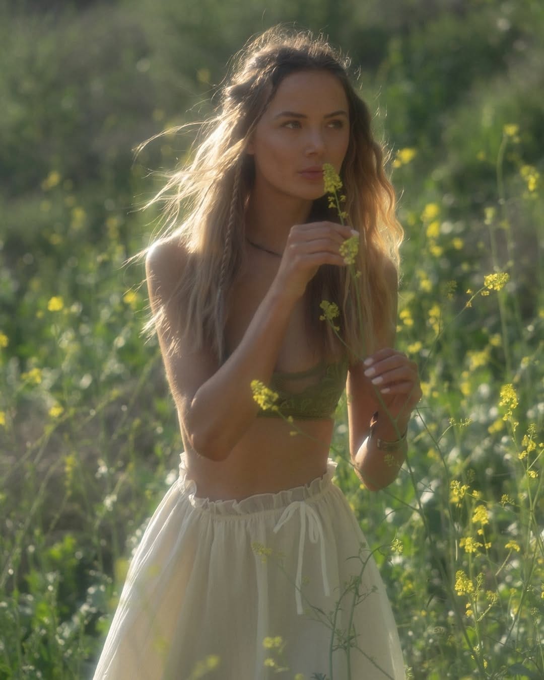 Post 1 by Jana Jung | Clinical Herbalist on Instagram (image)