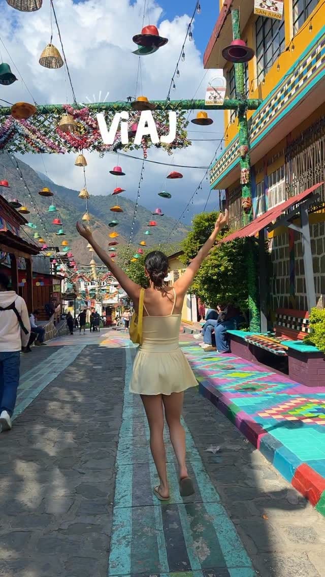 Post 9 by Lina Calixto on Instagram (video)