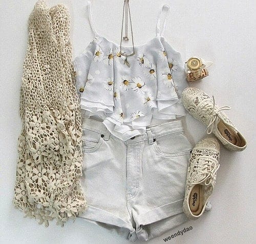 Post 4 by @closetvanity on Instagram (image)