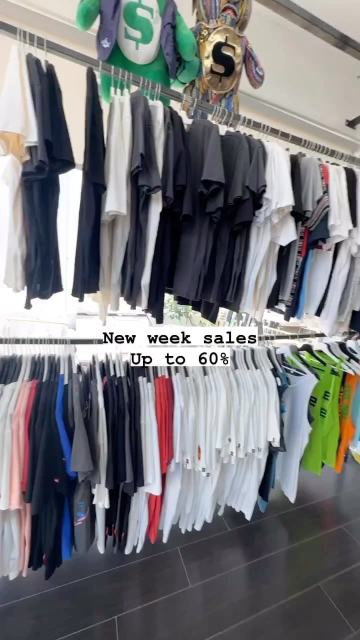 Post 3 by LOBO NEGRO on Instagram (video)