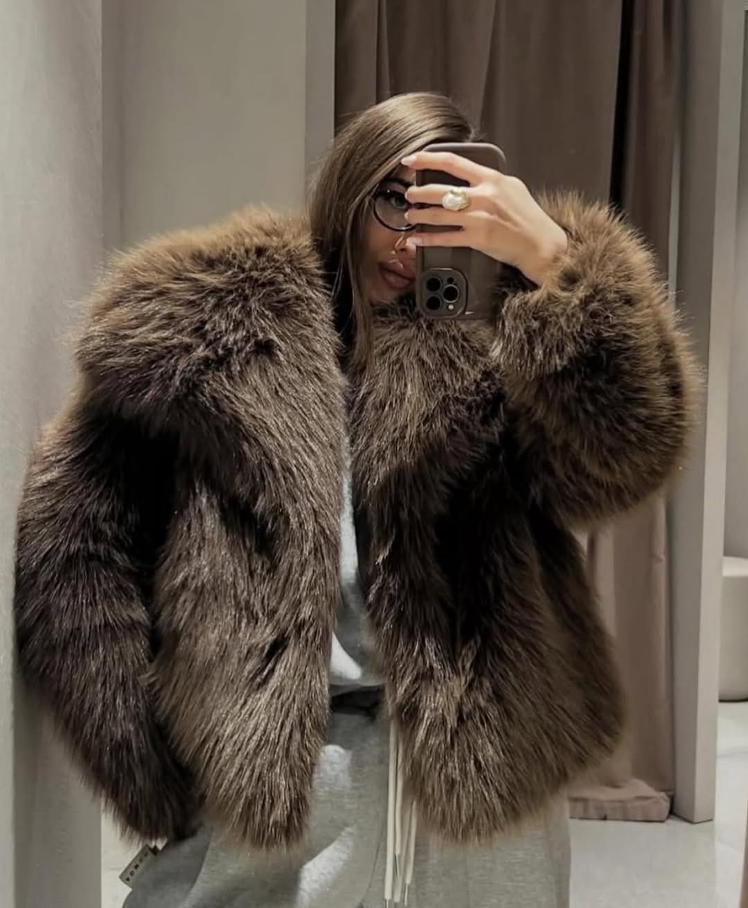 Post 3 by 𝐅𝐀𝐒𝐇𝐈𝐎𝐍 𝐁𝐎𝐔𝐓𝐈𝐐𝐔𝐄 𝐕𝐈𝐀𝐌𝐀 on Instagram (image)