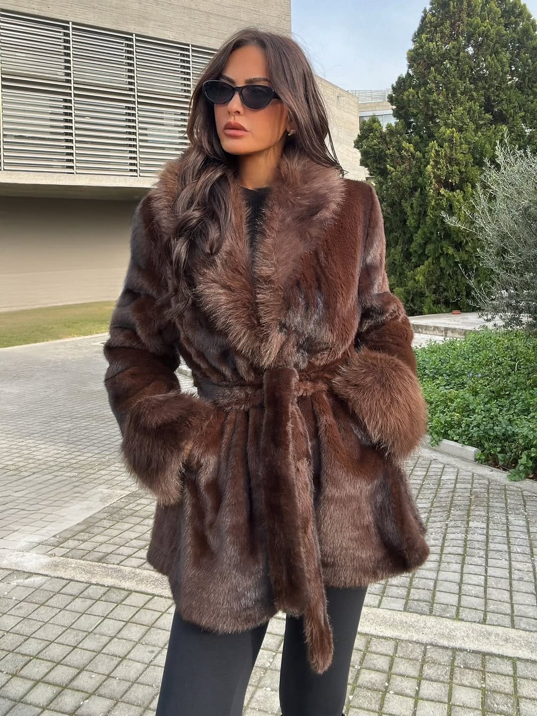 Post 4 by 𝐅𝐀𝐒𝐇𝐈𝐎𝐍 𝐁𝐎𝐔𝐓𝐈𝐐𝐔𝐄 𝐕𝐈𝐀𝐌𝐀 on Instagram (image)