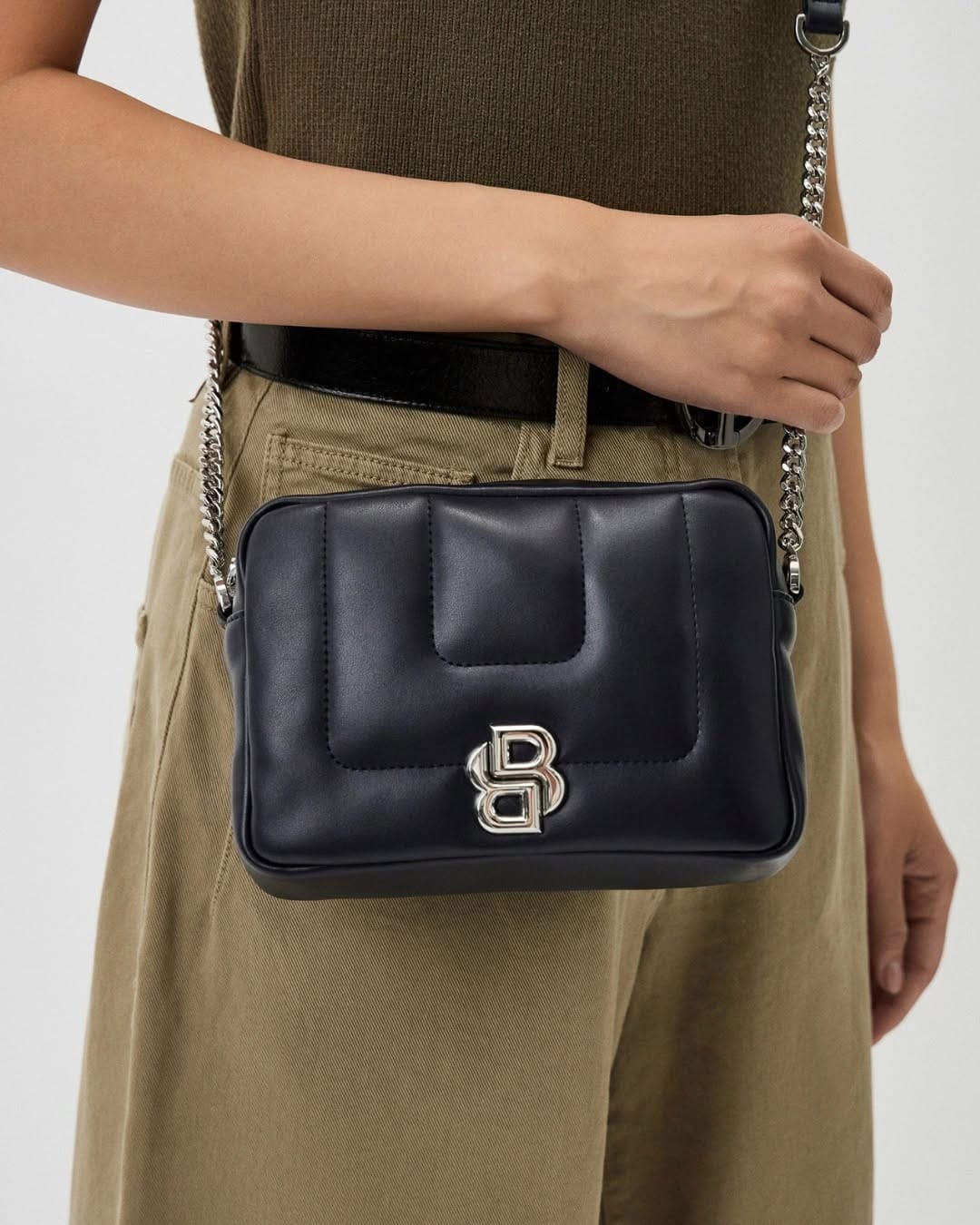 Post 8 by TIMINIS OUTLET on Instagram (image)