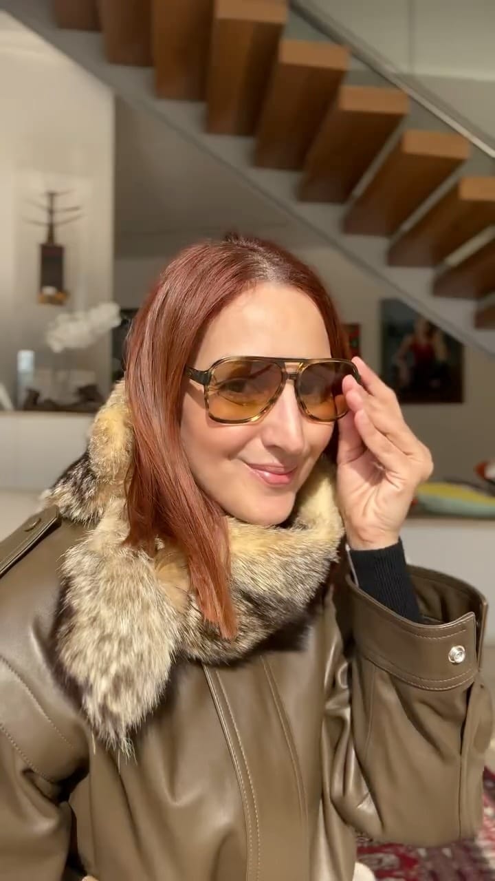 Post 3 by Must Boutique on Instagram (video)