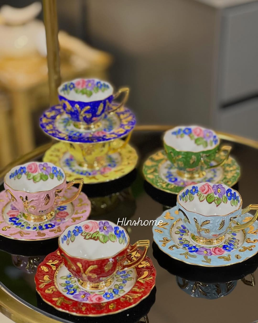 Post 1 by ⚜️ Hln’s Home ⚜️ on Instagram (carousel)