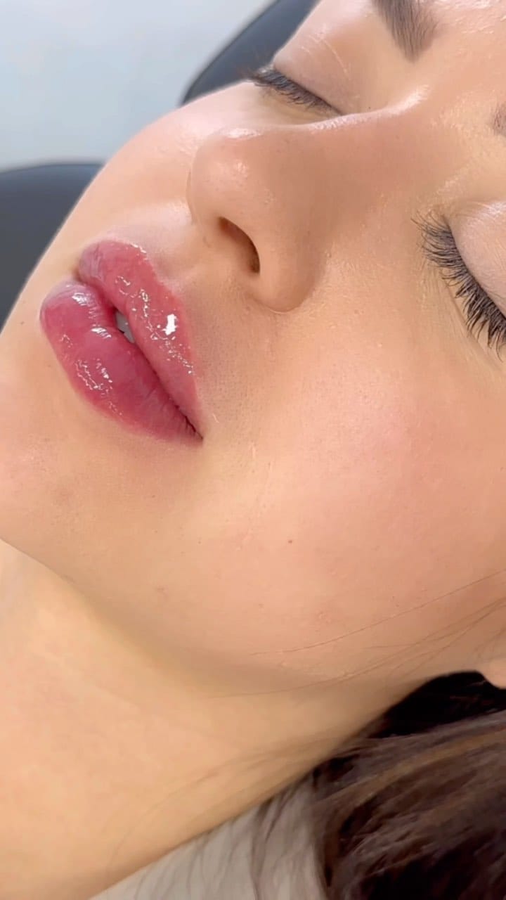 Post 10 by Ivelina Dicheva on Instagram (video)