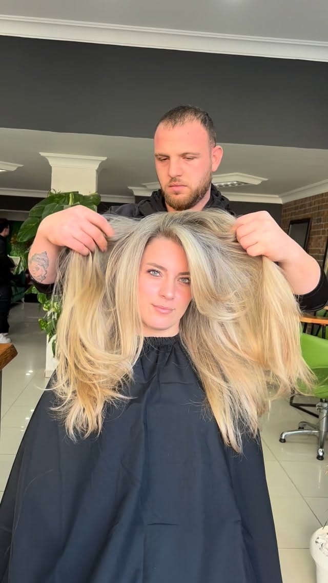 Post 3 by 𝐓𝐡𝐞 İ𝐌𝐆 on Instagram (video)