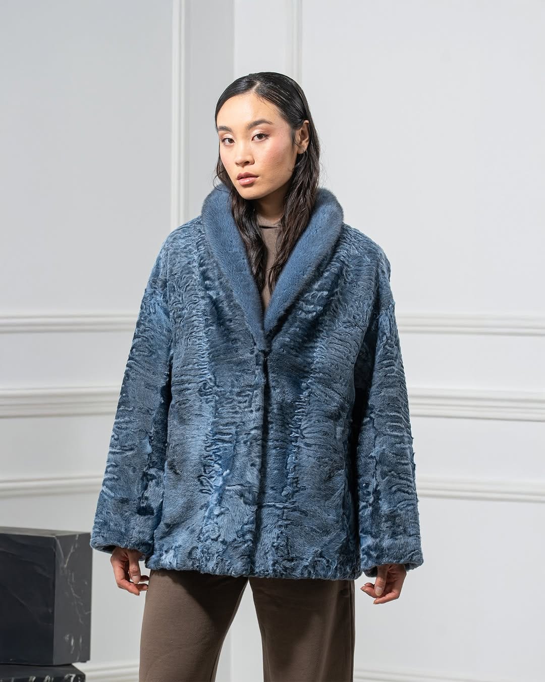 Post 10 by MΛΝΖΛRI Original Luxury Fur on Instagram (image)