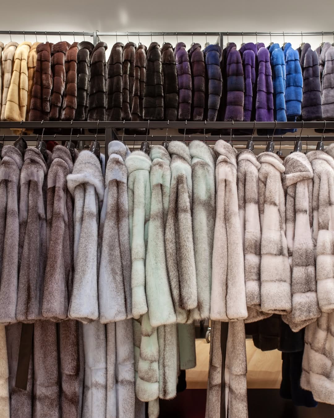 Post 5 by MΛΝΖΛRI Original Luxury Fur on Instagram (image)