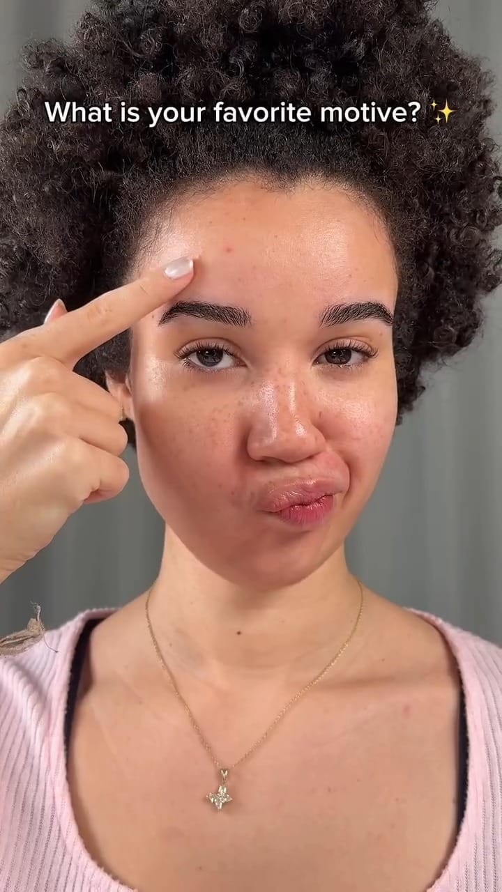 Post 1 by Beautybuyclub on Instagram (video)