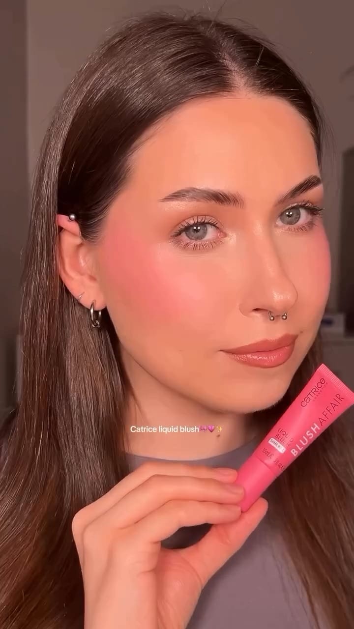 Post 5 by Beautybuyclub on Instagram (video)
