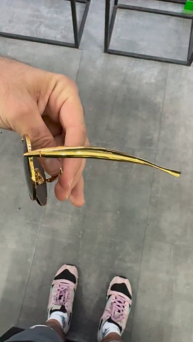 Post 9 by Χ-ΕΥΕS SUNGLASS SHOP on Instagram (video)