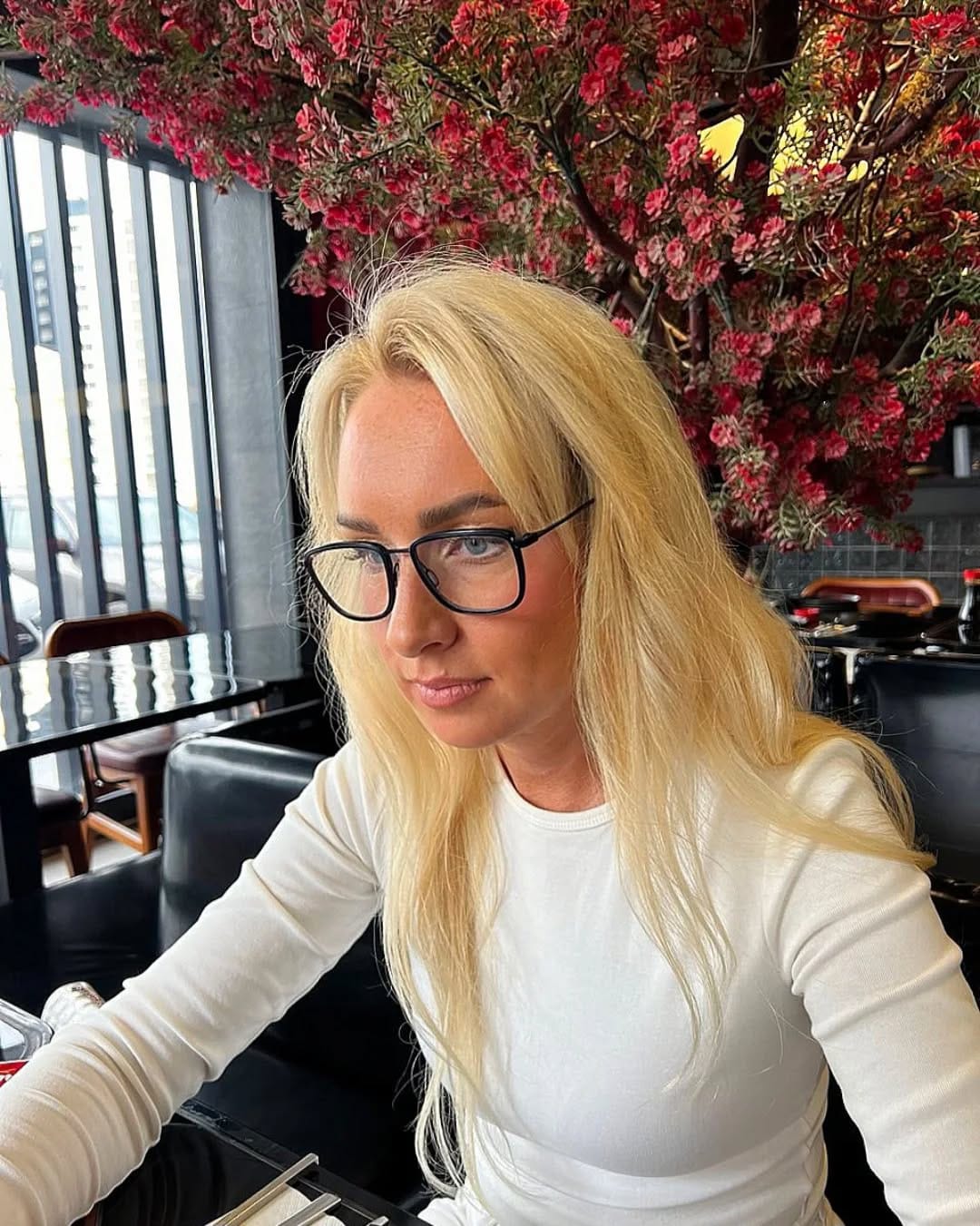 Post 2 by Julia Koretskaya on Instagram (carousel)