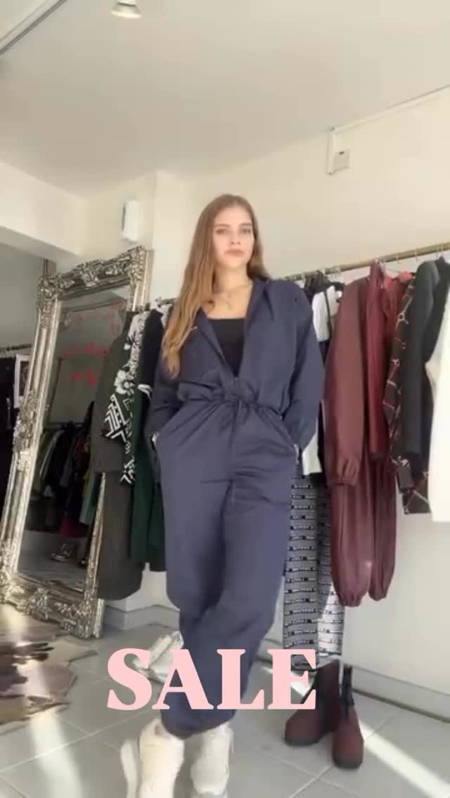 Post 5 by Baroc Boutique on Instagram (video)