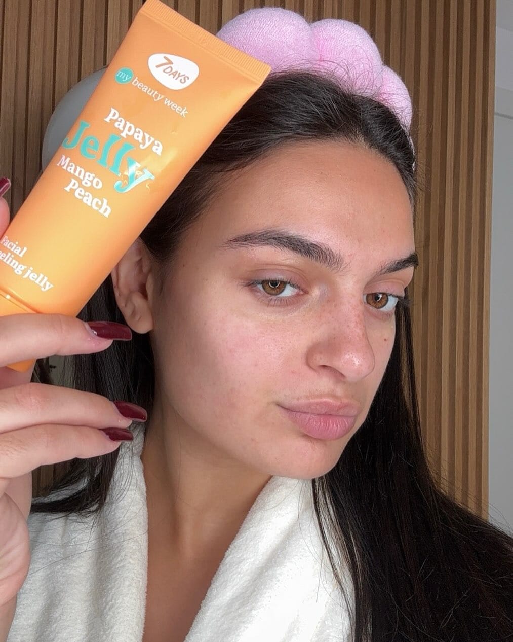 Post 6 by BEAUTY VELONAS OFFICIAL💖 on Instagram (image)