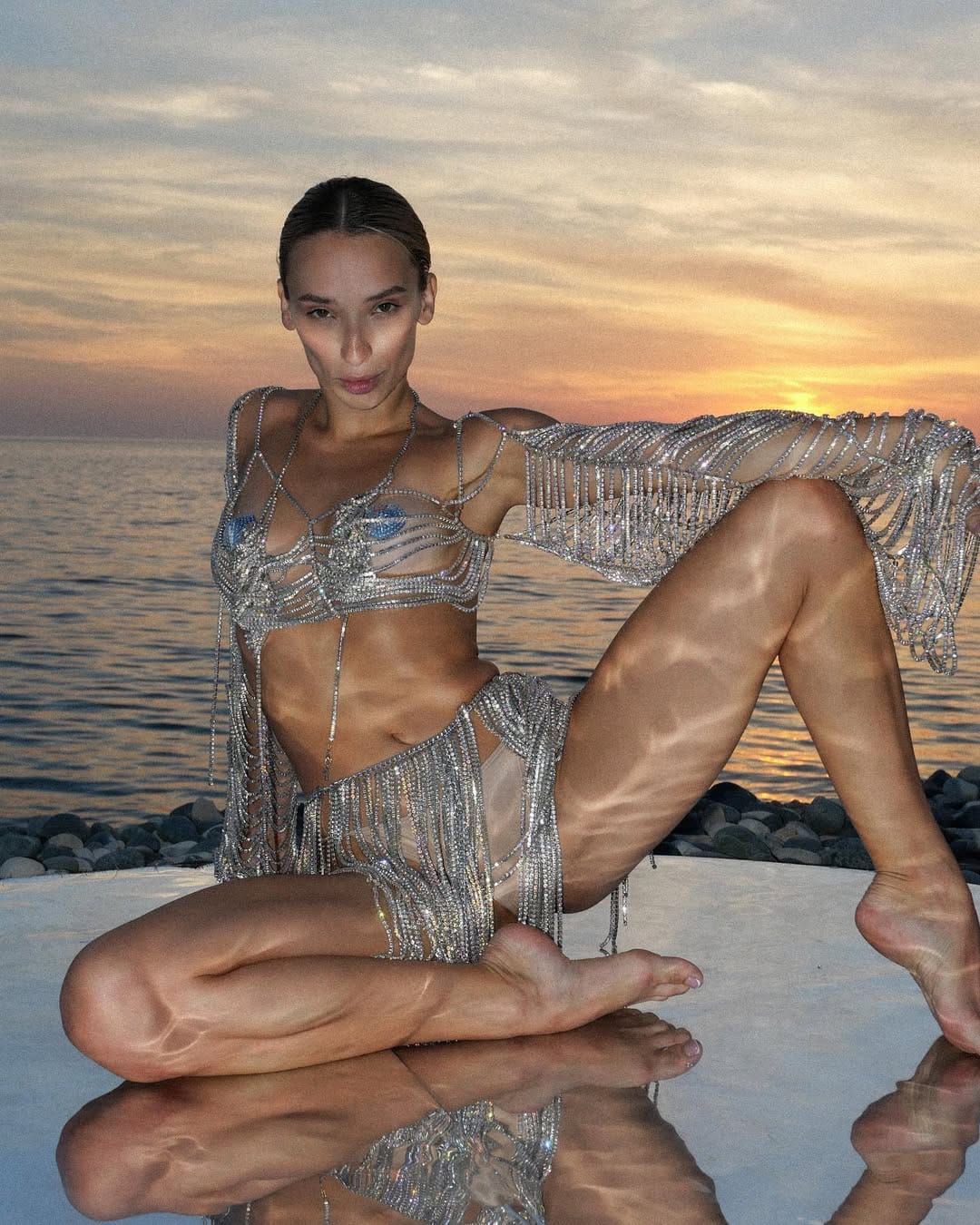Post 4 by Jewellery Lingerie on Instagram (carousel)