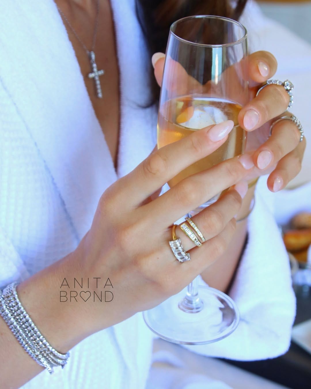 Post 8 by AnitaBrand.Com on Instagram (image)