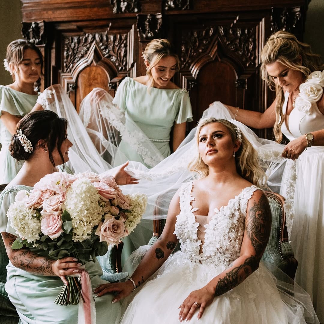 Post 8 by MAKEUP ARTIST CYPRUS / Social Media, Content Creator on Instagram (carousel)