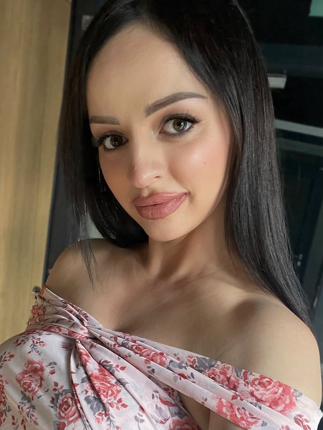 Post 4 by MAKEUP ARTIST CYPRUS / Social Media, Content Creator on Instagram (image)