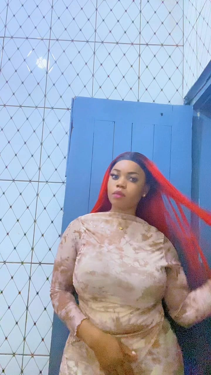 Post 1 by Bella queen on Instagram (video)