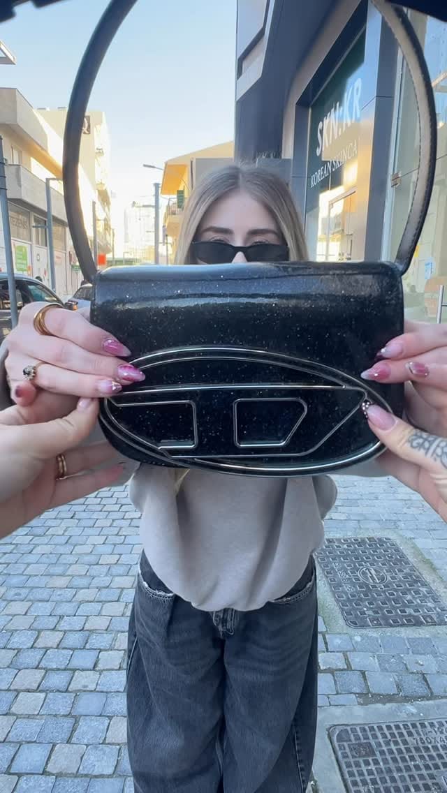 Post 7 by Rodem Shoes on Instagram (video)