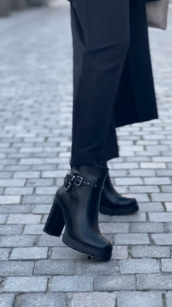 Post 9 by Rodem Shoes on Instagram (video)