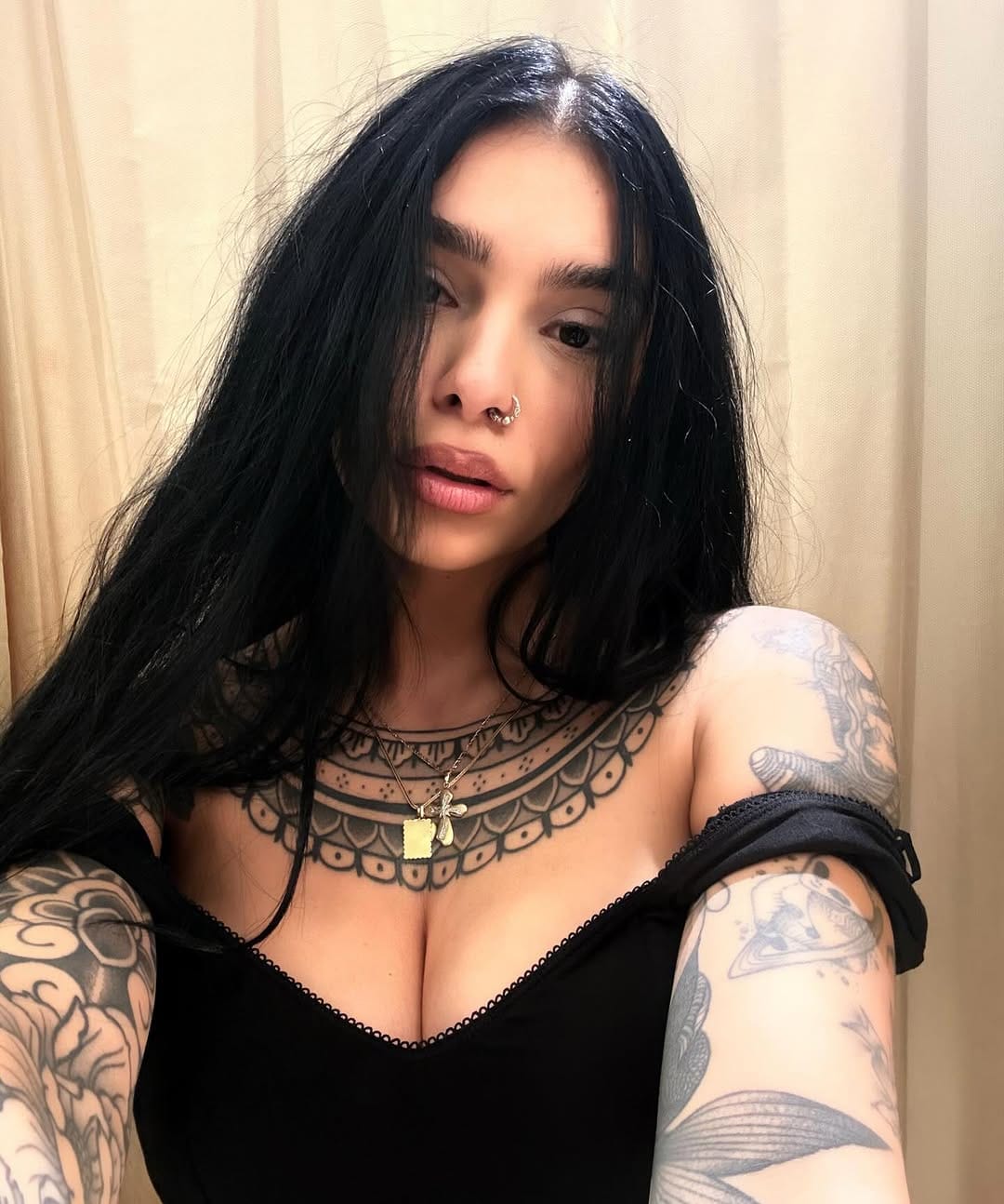 Post 1 by 🖤 𝕬𝖓𝖉𝖔𝖓𝖎𝖆 𝕬𝖓𝖉𝖔𝖓𝖎𝖔𝖚 🖤 🇨🇾 on Instagram (carousel)