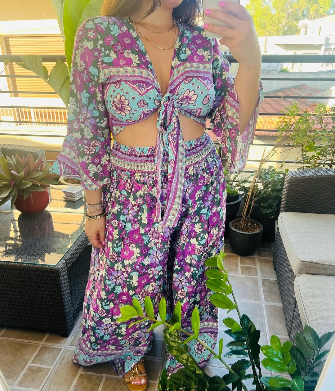 Post 4 by IVY’s Clothing Box on Instagram (image)