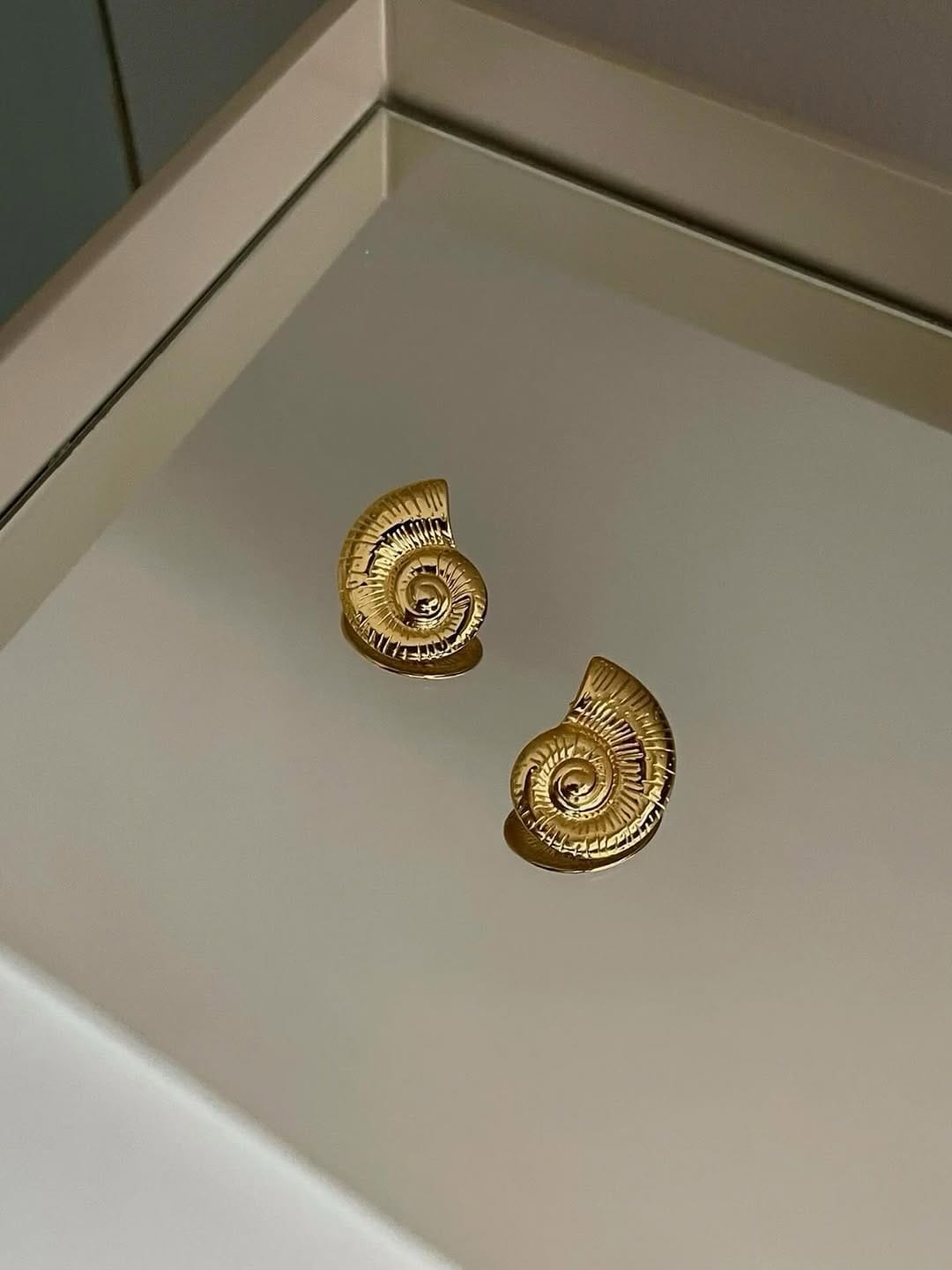 Post 8 by finejewelz_ on Instagram (image)