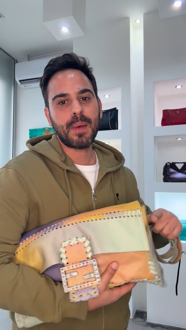 Post 3 by my_monogram_luxury _items on Instagram (video)